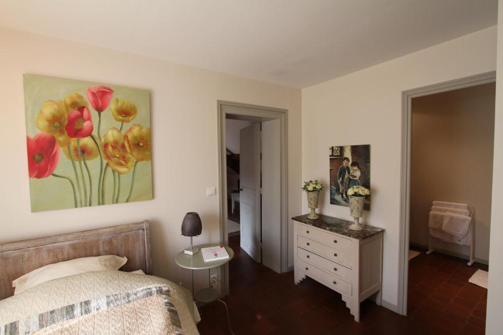 Le Clos Xavianne Ribécourt-la-Tour Szoba fotó