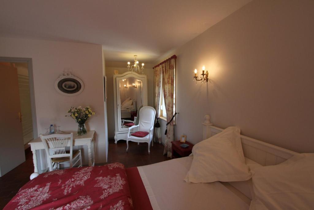 Le Clos Xavianne Ribécourt-la-Tour Szoba fotó