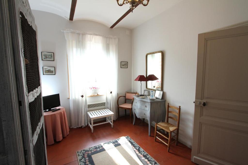 Le Clos Xavianne Ribécourt-la-Tour Szoba fotó